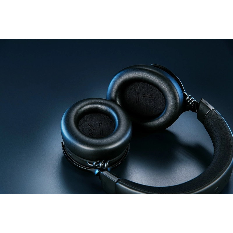 Razer Kraken V4 Pro Wireless Gaming Headset