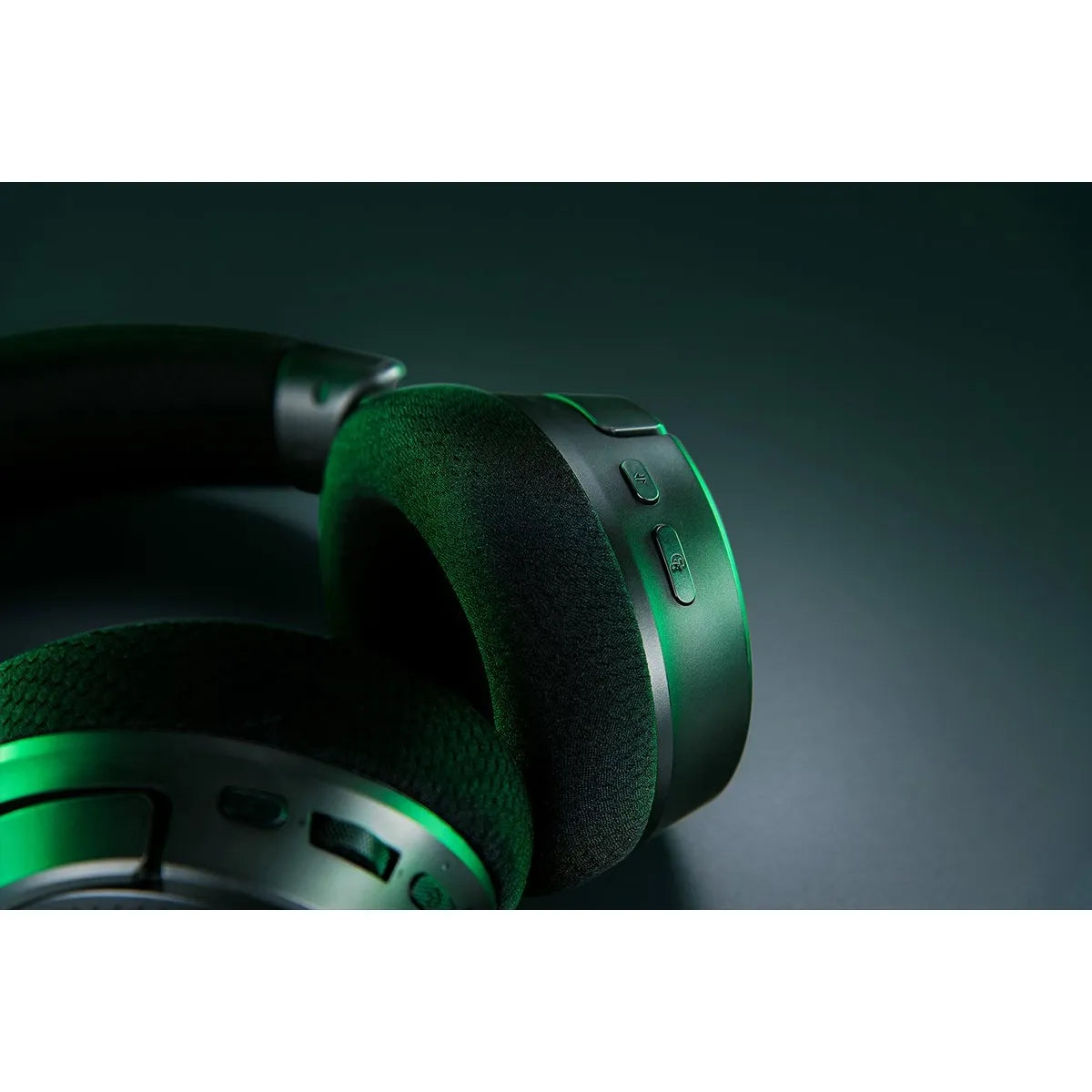 Razer Kraken V4 Wireless Gaming Headset, 12 - 28000 Hz, Black