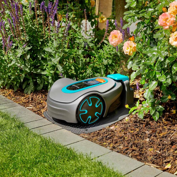 Gardena Sileno Minimo Smart Robotic Lawn Mower + Charging Station