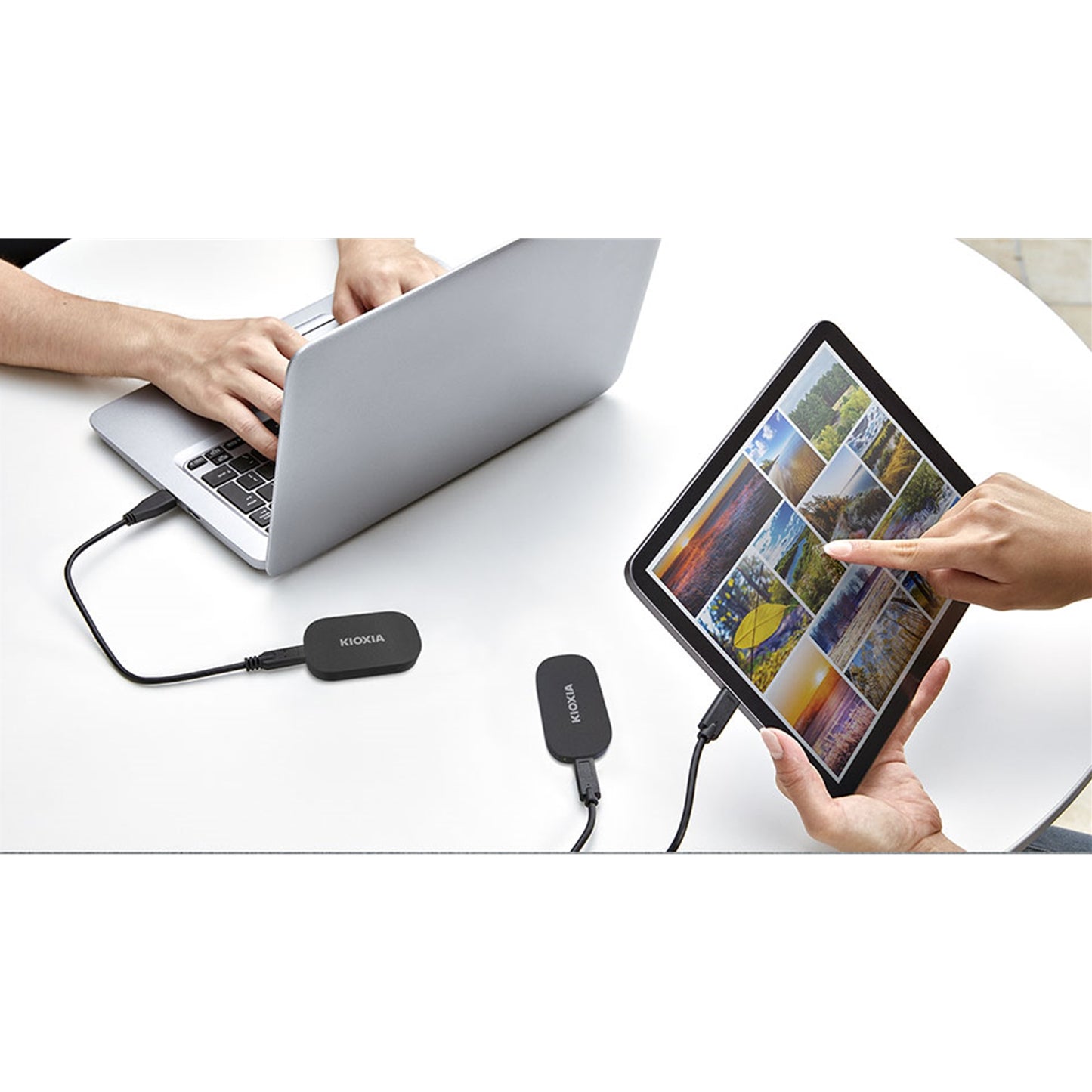 Kioxia (LXD20K001TG8) 1TB USB 3.2 Gen 2, USB C Portable SSD