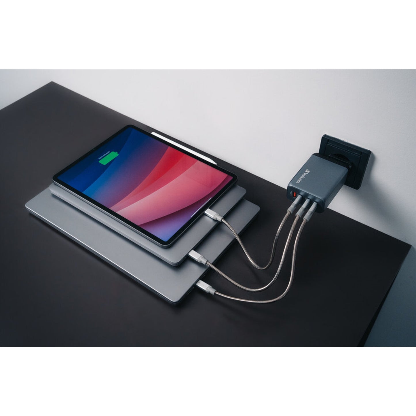 Verbatim GNC-240 GaN Charger 240W, USB-C 140W/ USB-C 100W/ USB-C 65W/ USB-A QC 3