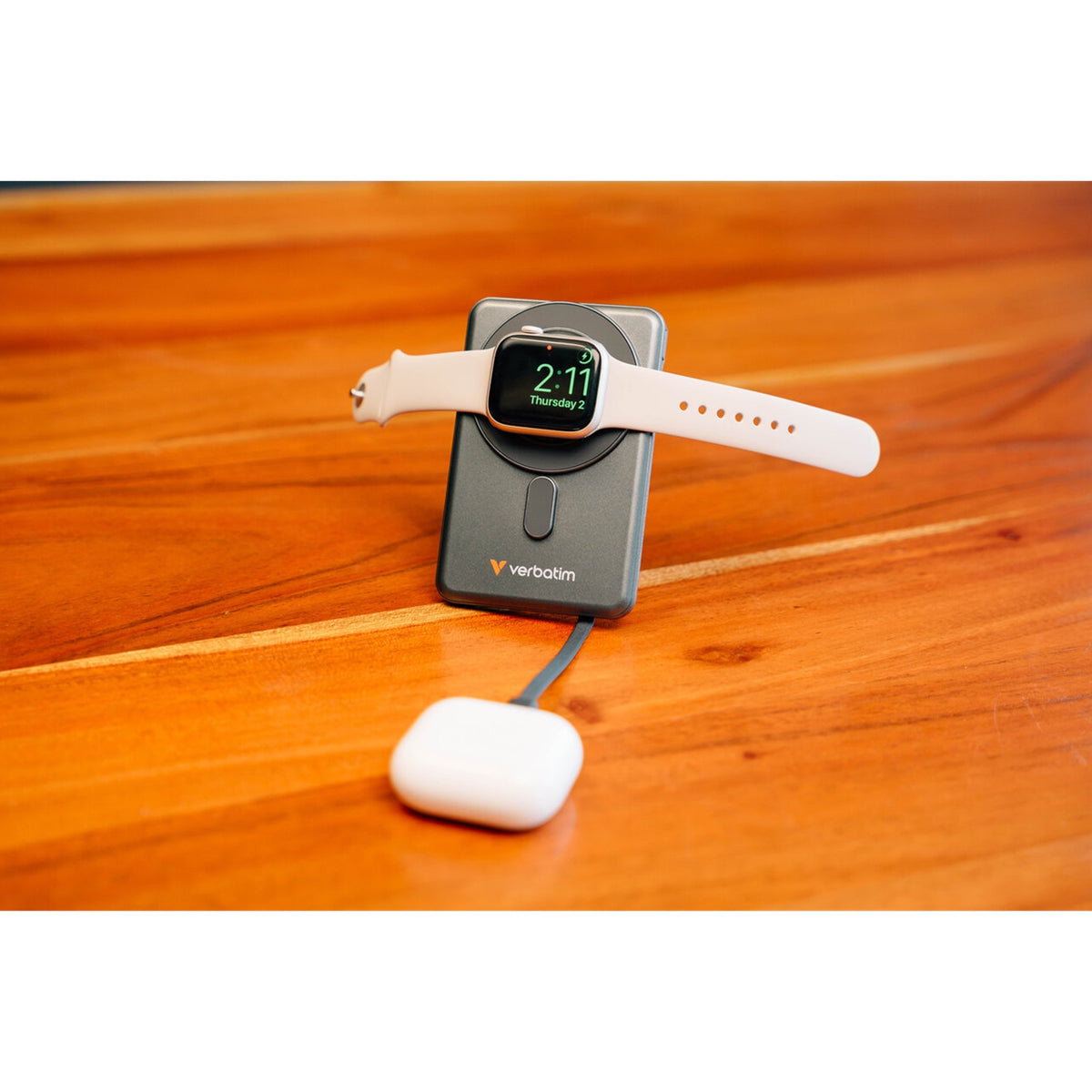 Verbatim (32272) Charge'n'Go 2C & Display MagSafe Power Bank 10000 mAh Grey