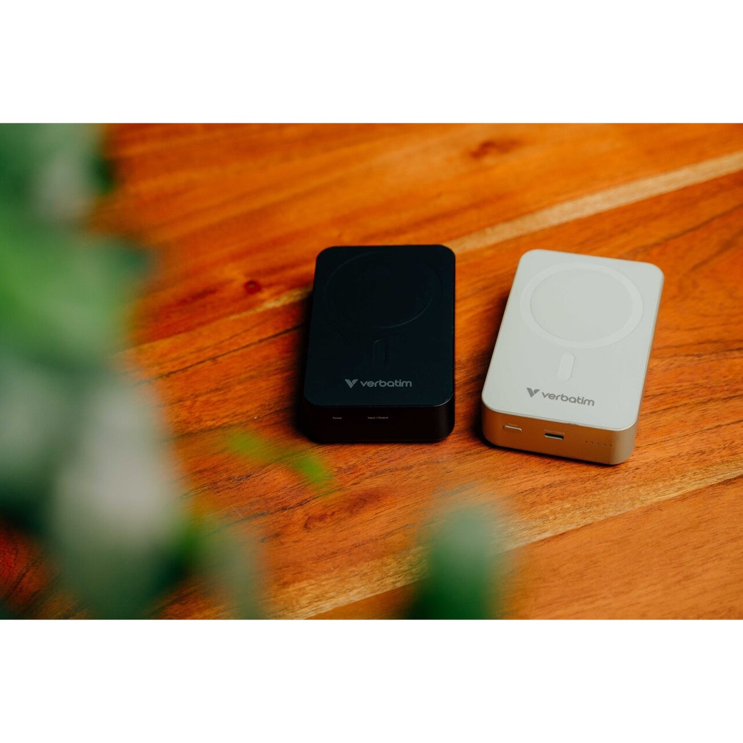 Verbatim Charge 'n' Go Power Bank Magnetic Wireless Charging 20000mAh Black
