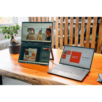 Verbatim (32403) Portable 15.6 Dual Monitor Essentials