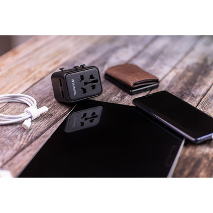 Verbatim (49543) UTA-01 Universal Travel Adapter with 2 x USB-A Ports