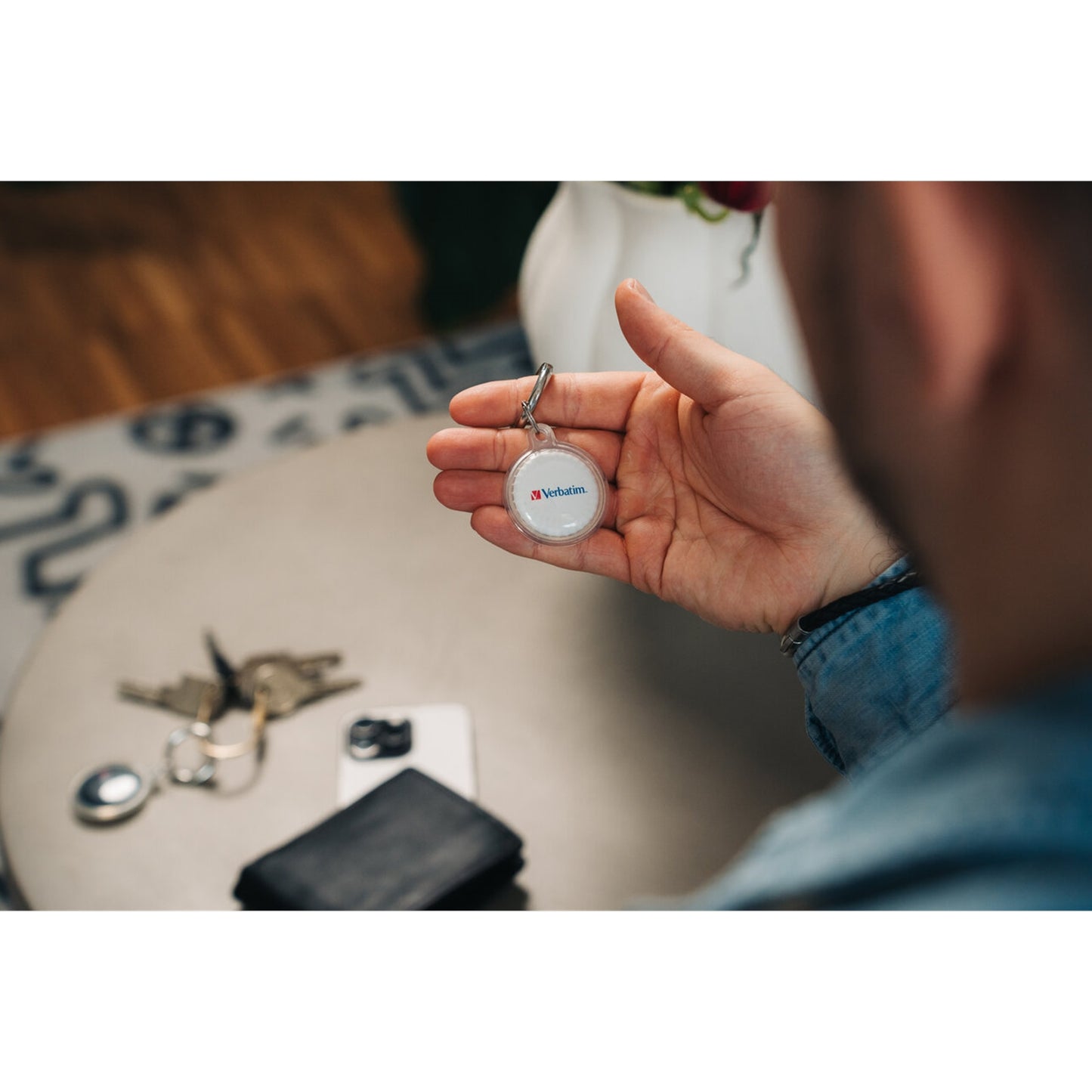 Verbatim MYFC-02BW My Finder Coin Bluetooth Item Finder 2 pack Black / White