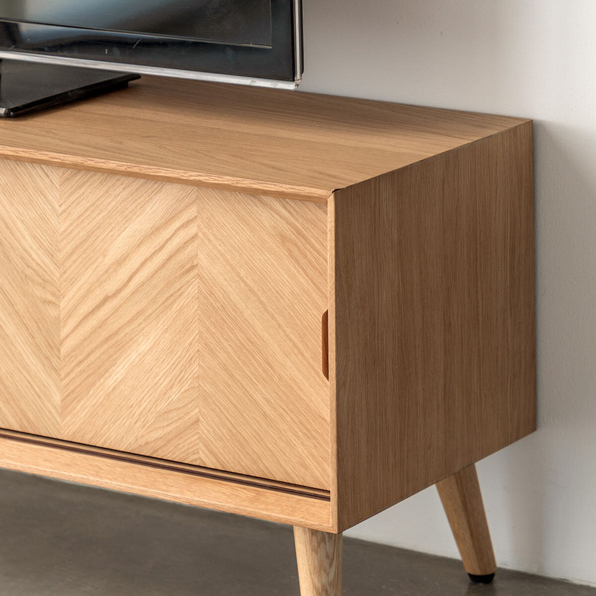Gallery Milano Oak Entertainment Unit for TVs up to 55 Inch TV Stand