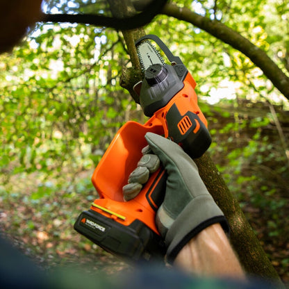 Yard Force 20V 12cm Mini Chainsaw 20V (2Ah) Battery & Charger Bundle