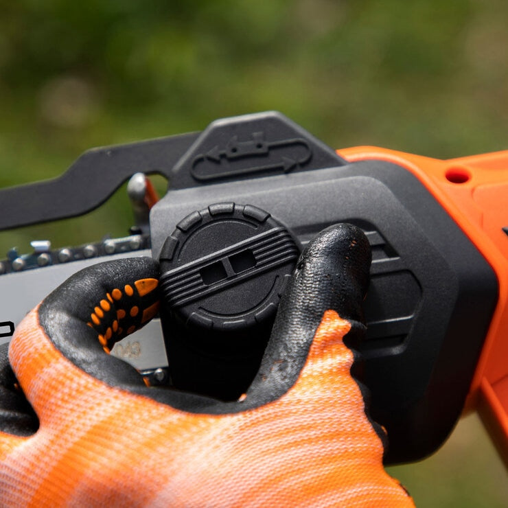 Yard Force 20V 12cm Mini Chainsaw 20V (2Ah) Battery & Charger Bundle