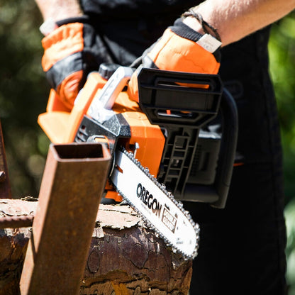 Yard Force 40V 35cm Chainsaw  2 x 4Ah 20V Batteries & Dual Charger