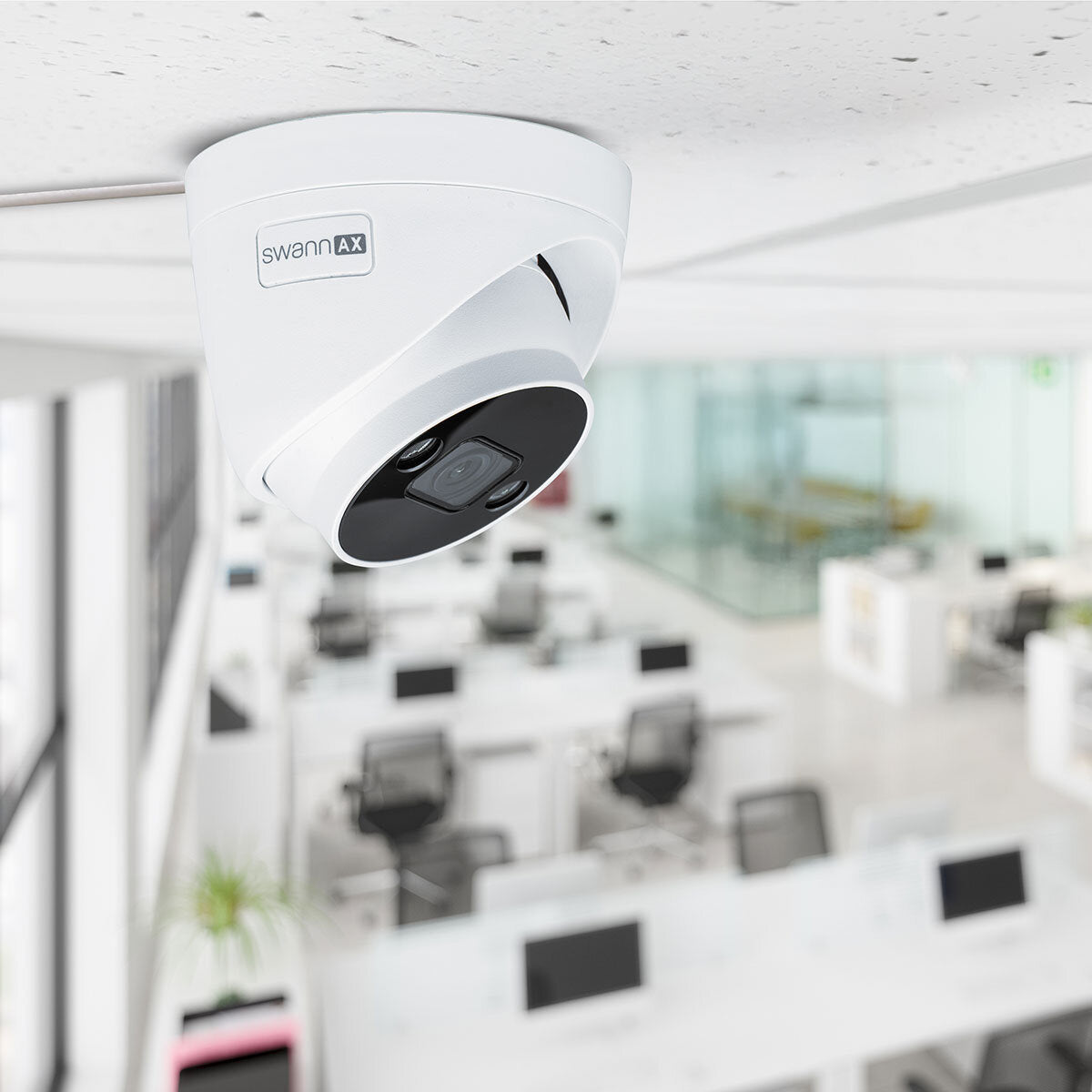 Swann 4K NVR 8 x Channel / 4 x NHD-ADVANXB Dome Cameras with 1TB HDD