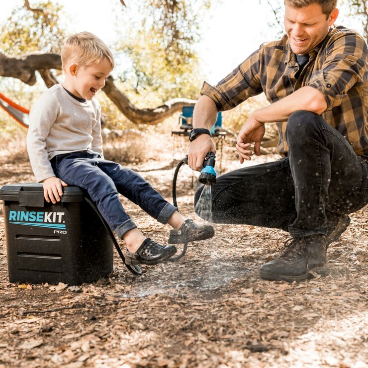 RinseKit PRO 13.2 Litre (3.5 US Gallon) Battery Powered Portable Shower