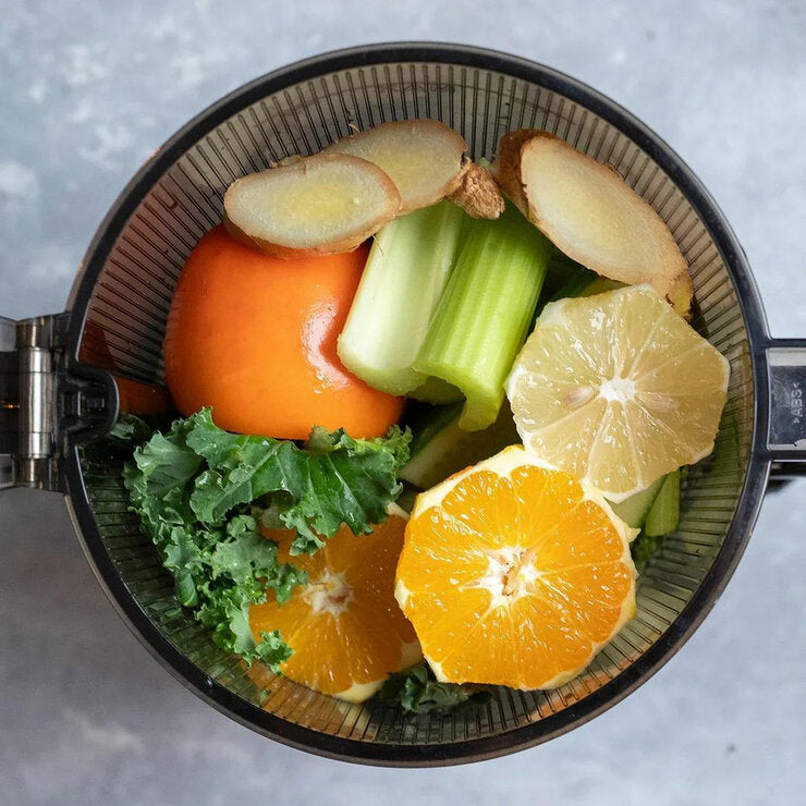 Kuvings AUTO10s Slow Juicer with Citrus Attachment plus Ice Cream & Smoothie Set