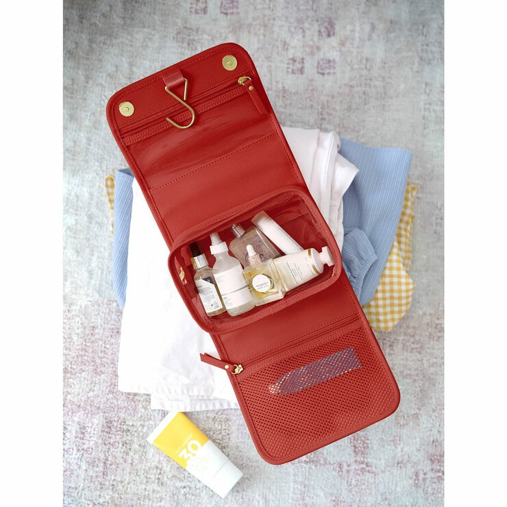 Stackers Small Hanging Washbag In Red