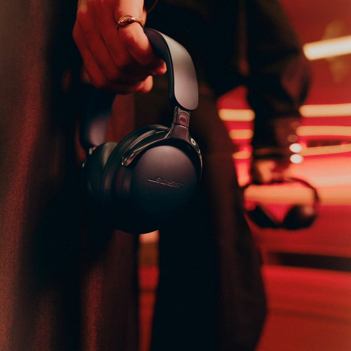 Bose QuietComfort Ultra Gen II Over-Ear Headphones in Black