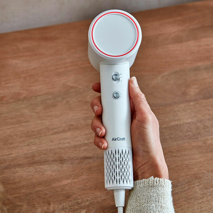 AirCraft Airmotion High Speed Ionic Hair Dryer With Heat Control in Snow White