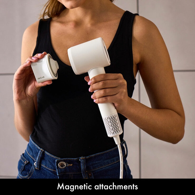 AirCraft Airmotion High Speed Ionic Hair Dryer With Heat Control in Snow White