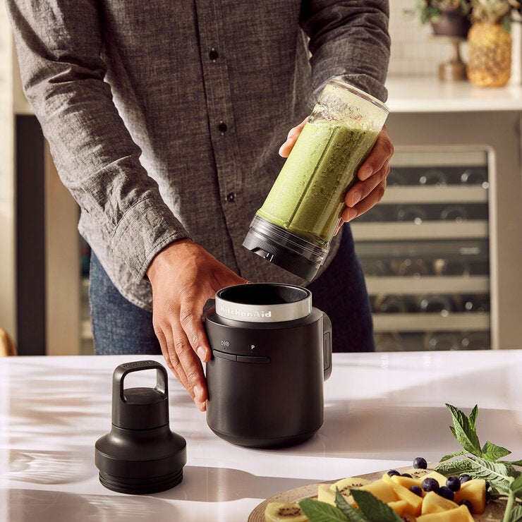 KitchenAid 5KSBR256BM Go Cordless Personal Blender With Battery in Black
